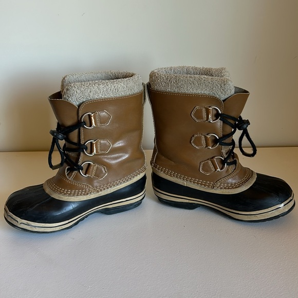 Sorel Kids’ Waterproof Insulated Fleece Boot, 2 - Picture 3 of 9